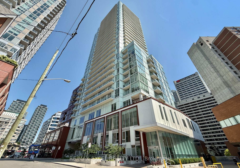 33-helendale-avenue-toronto-toronto-ontario-c13652746