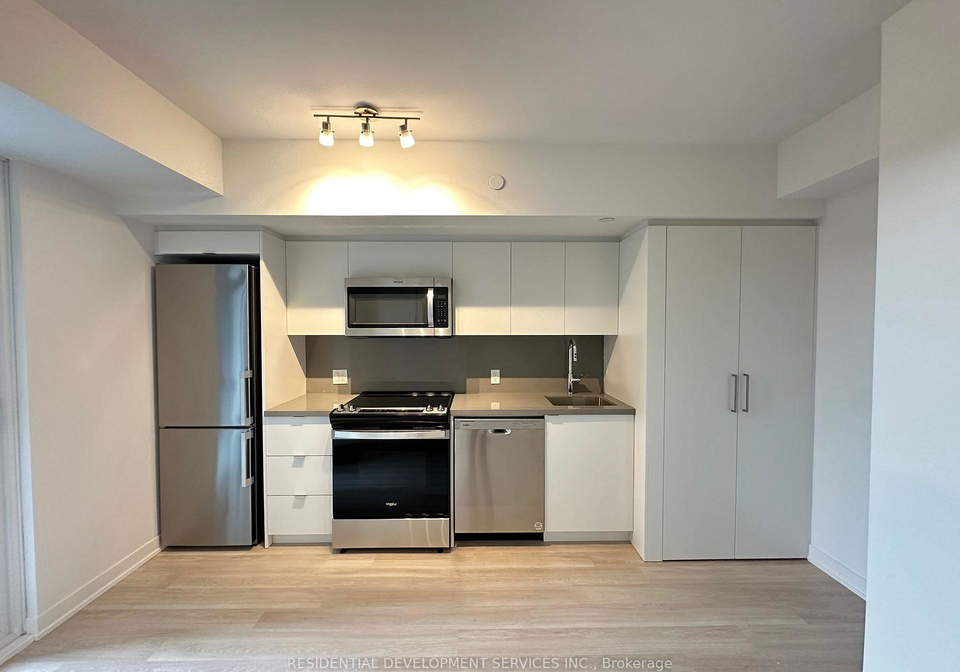 500-wilson-avenue-toronto-toronto-ontario-c13652792