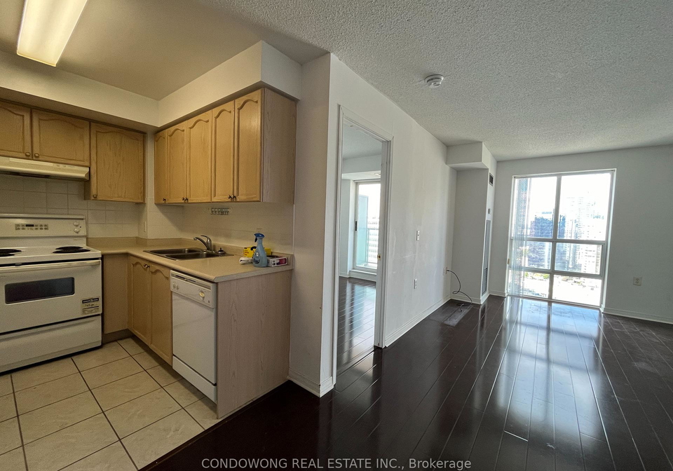 22-olive-avenue-toronto-north-york-ontario-c13652840