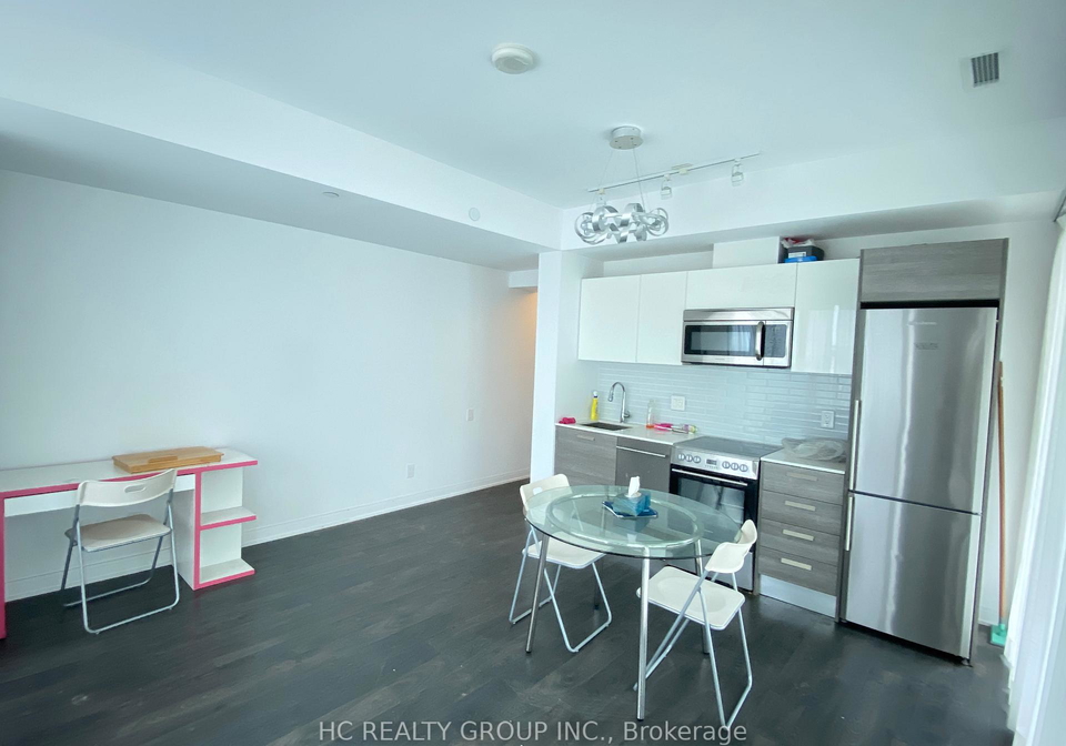 42-charles-street-e-toronto-toronto-ontario-c13653218
