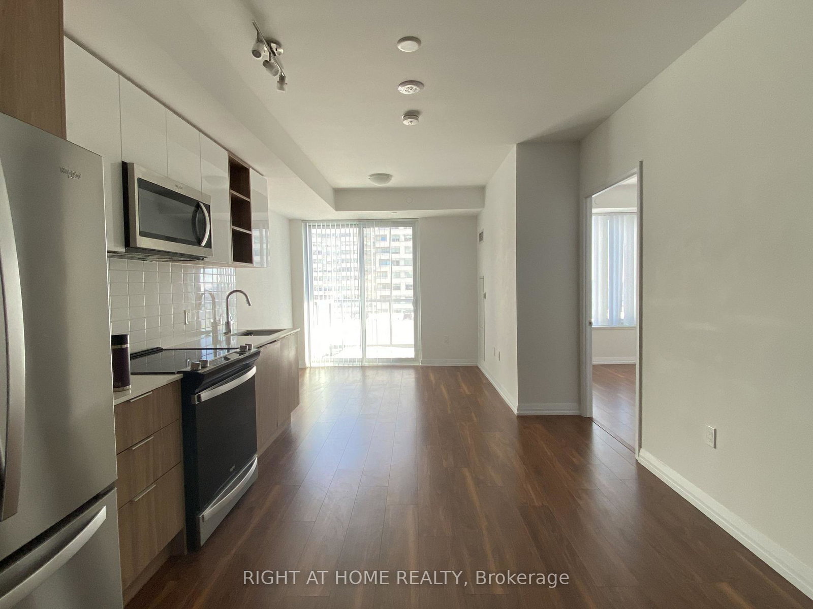 25-holly-street-toronto-toronto-ontario-c13653232