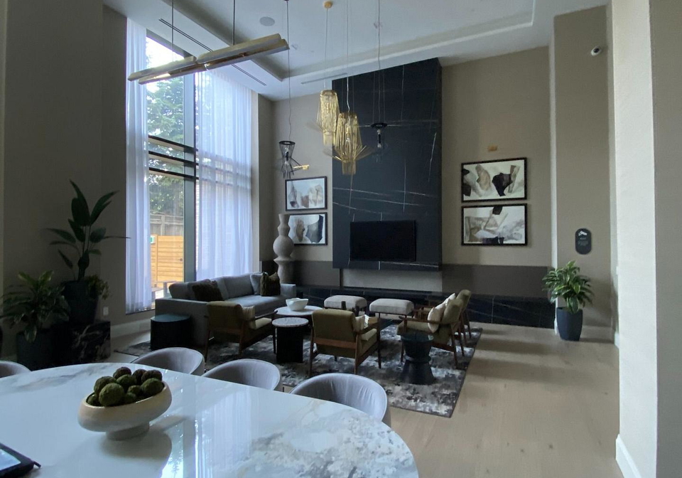 36-olive-avenue-nw-toronto-north-york-ontario-c13653324