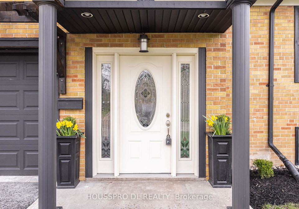 49-bowerbank-drive-toronto-north-york-ontario-c13653414