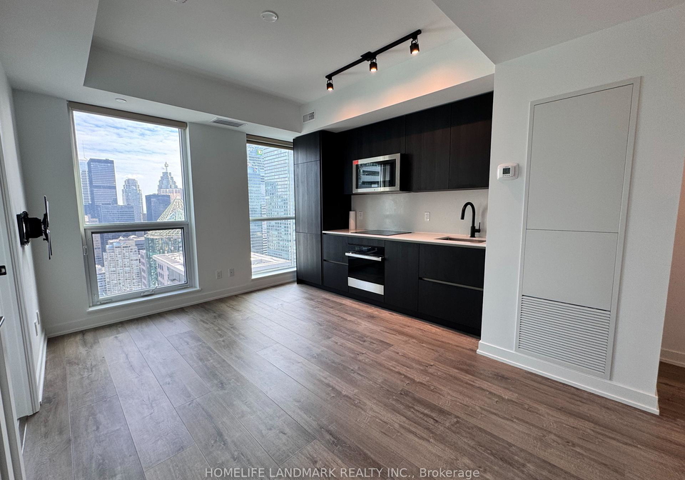 327-king-street-toronto-toronto-ontario-c13653420