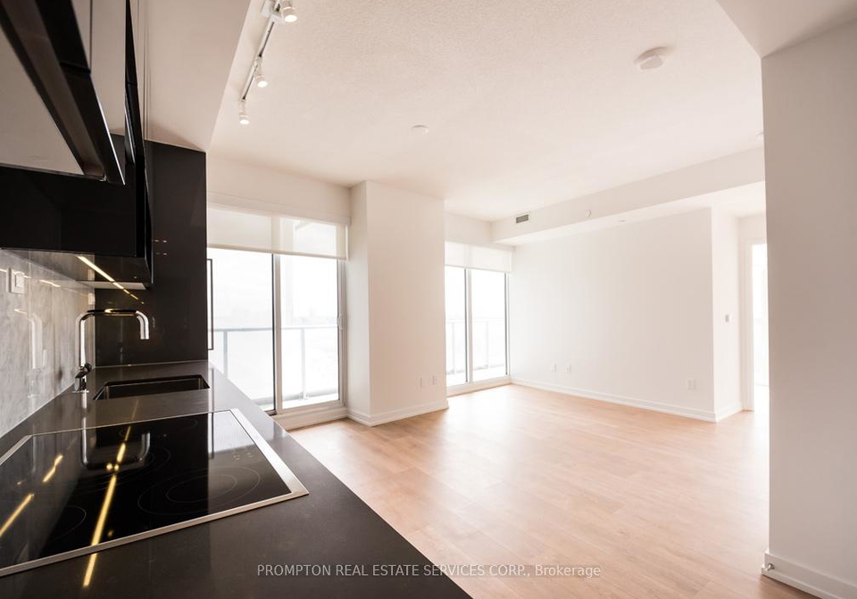 115-mcmahon-drive-toronto-north-york-ontario-c13653424
