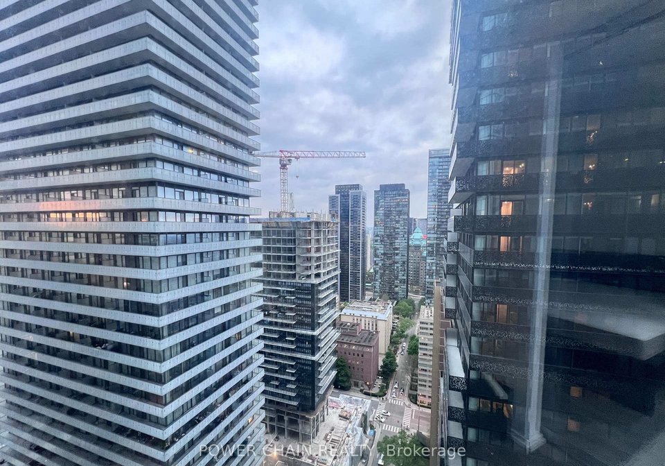 45-charles-street-e-toronto-toronto-ontario-c13653440