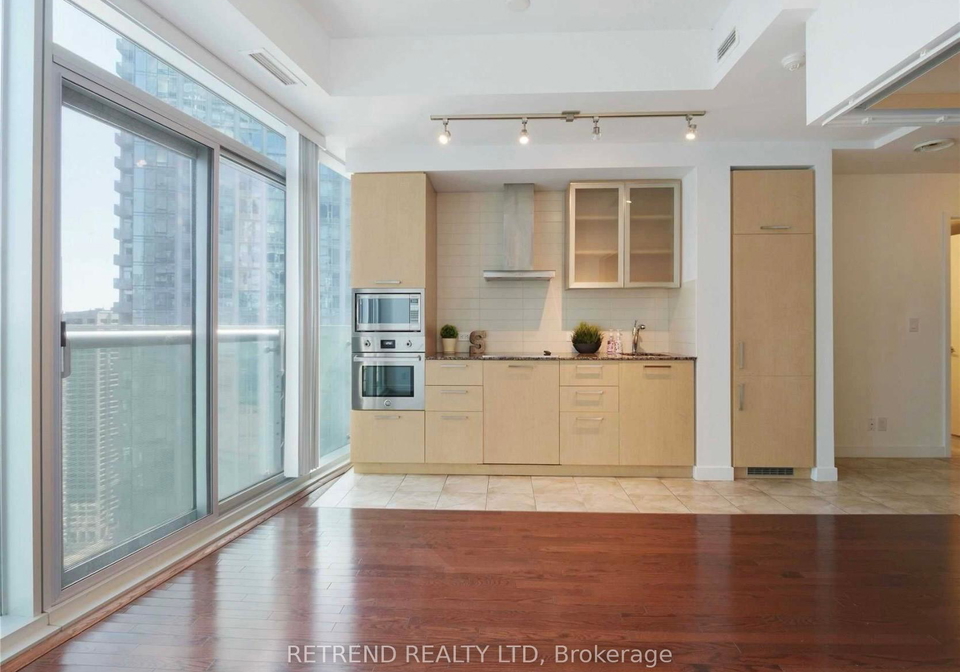 12-york-street-toronto-toronto-ontario-c13653452