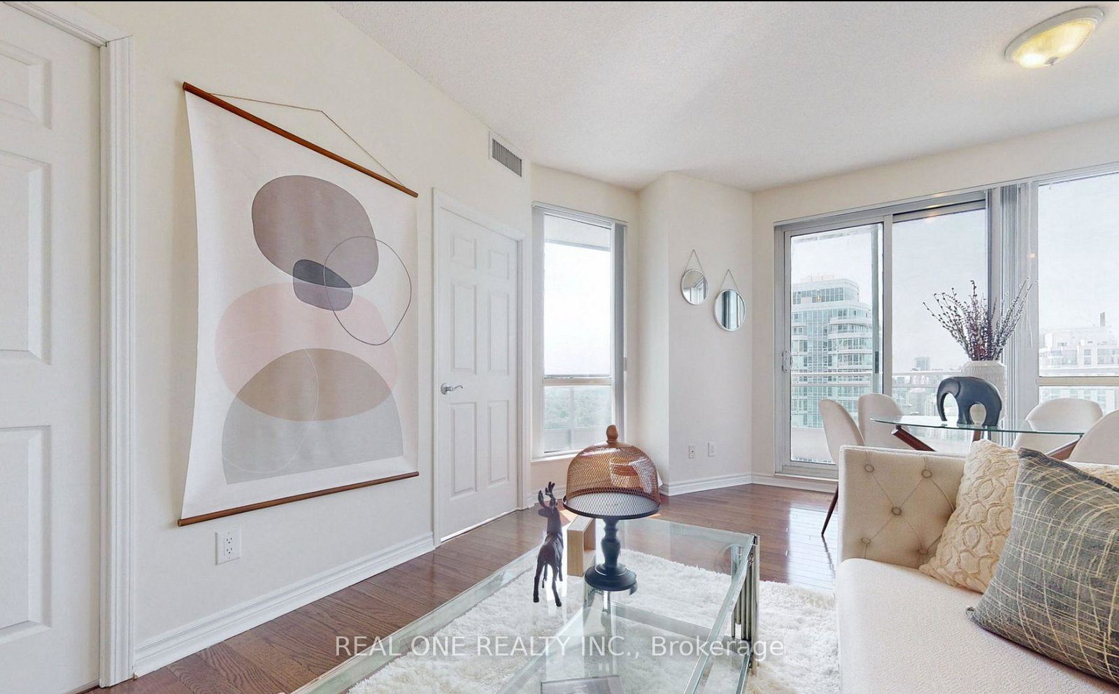 18-holmes-avenue-toronto-north-york-ontario-c13653558