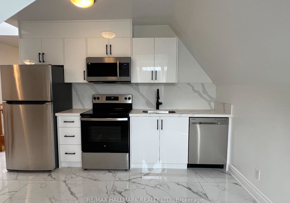 61-cecil-street-toronto-toronto-ontario-c13653756