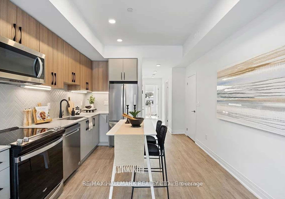 15-brenthall-avenue-toronto-north-york-ontario-c13653786