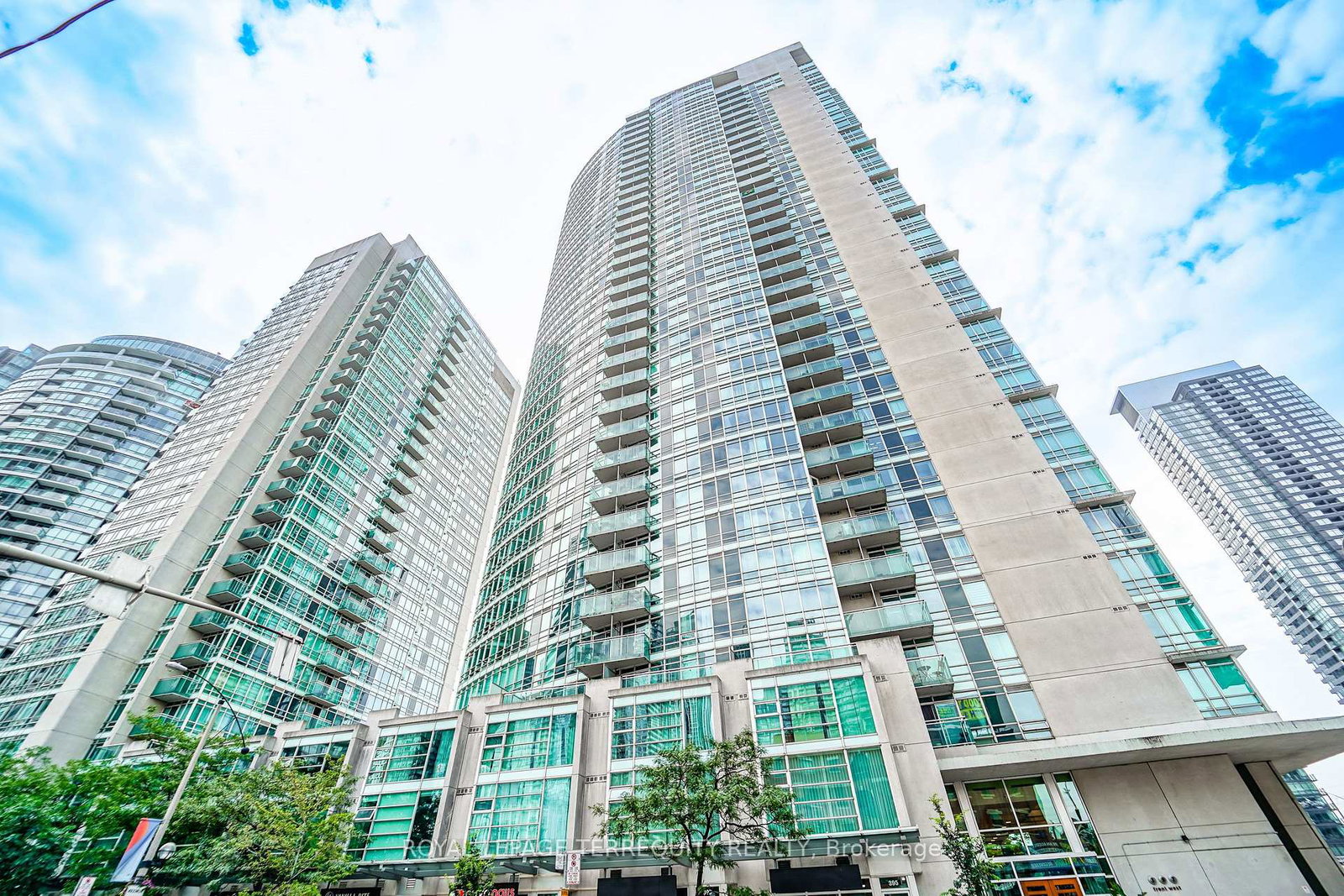397-front-street-w-toronto-toronto-ontario-c13653864