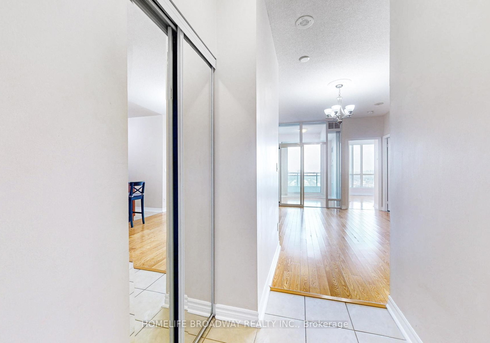 18-holmes-avenue-toronto-north-york-ontario-c13653878