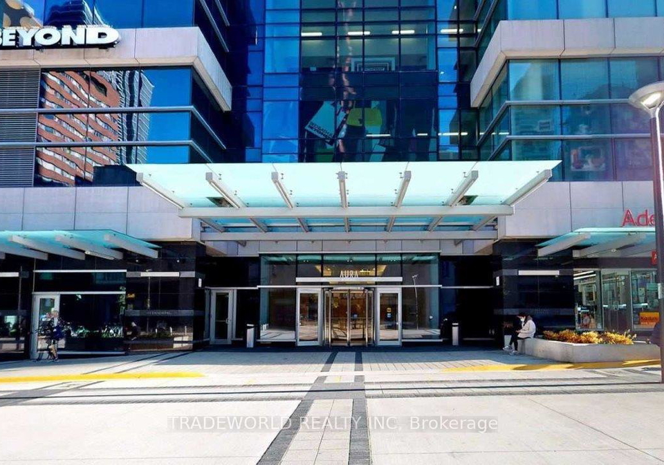 388-yonge-street-toronto-toronto-ontario-c13654048
