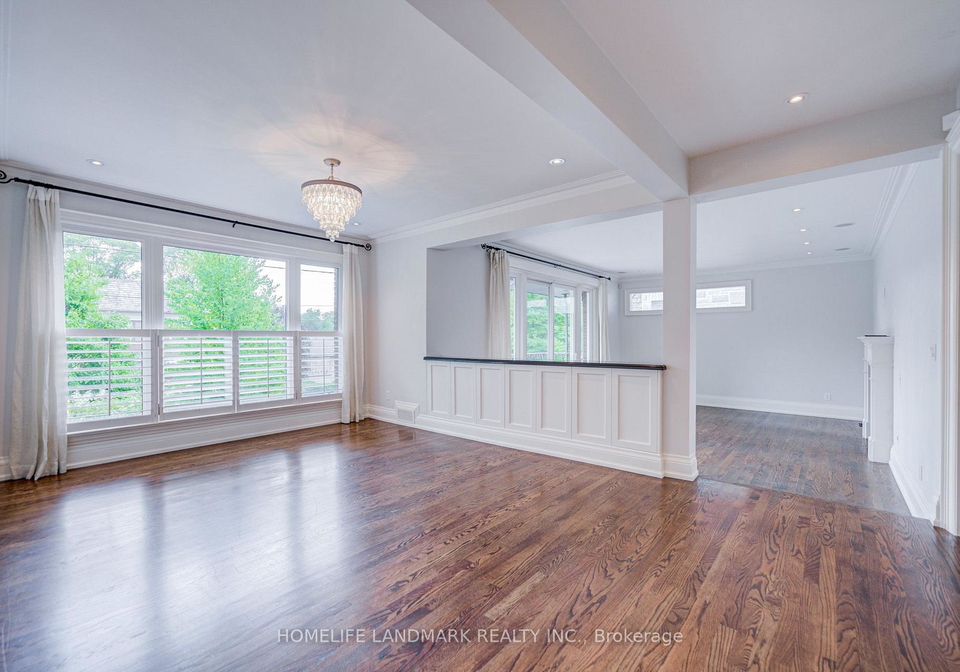 102-stratford-crescent-toronto-north-york-ontario-c13654052