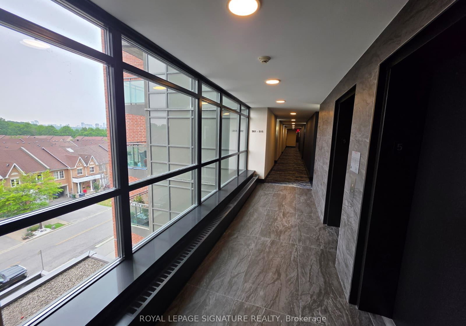 120-dallimore-circle-toronto-north-york-ontario-c13654098