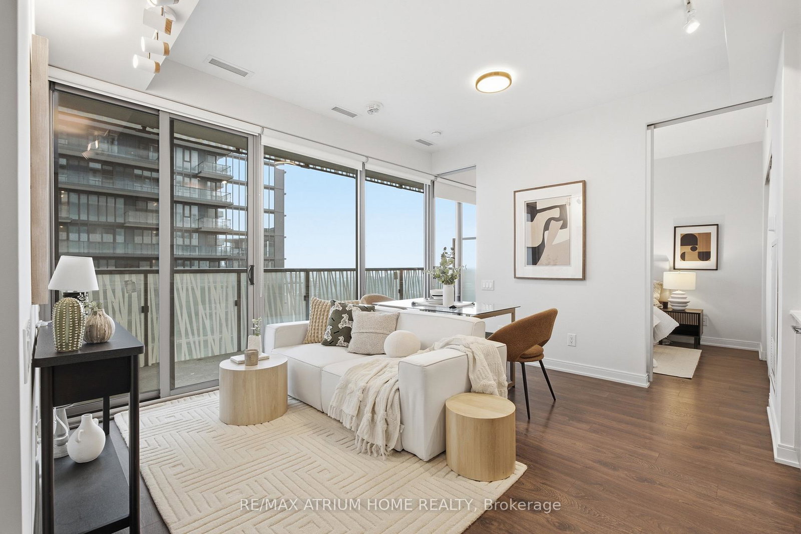 50-charles-street-e-toronto-toronto-ontario-c13654144