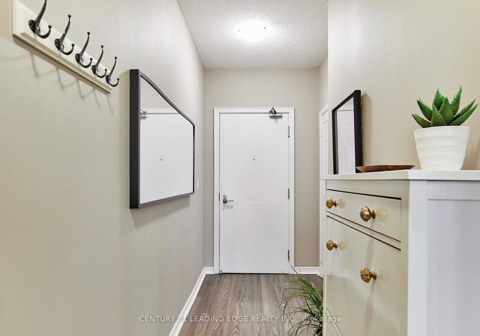 352-front-street-w-toronto-toronto-ontario-c13654176