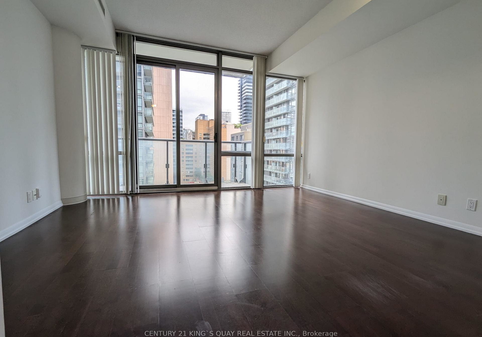 832-bay-street-toronto-toronto-ontario-c13654186
