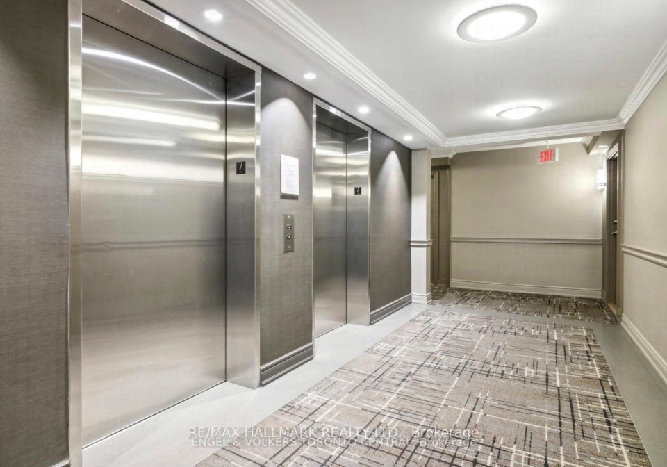 19-barberry-place-toronto-north-york-ontario-c13654192