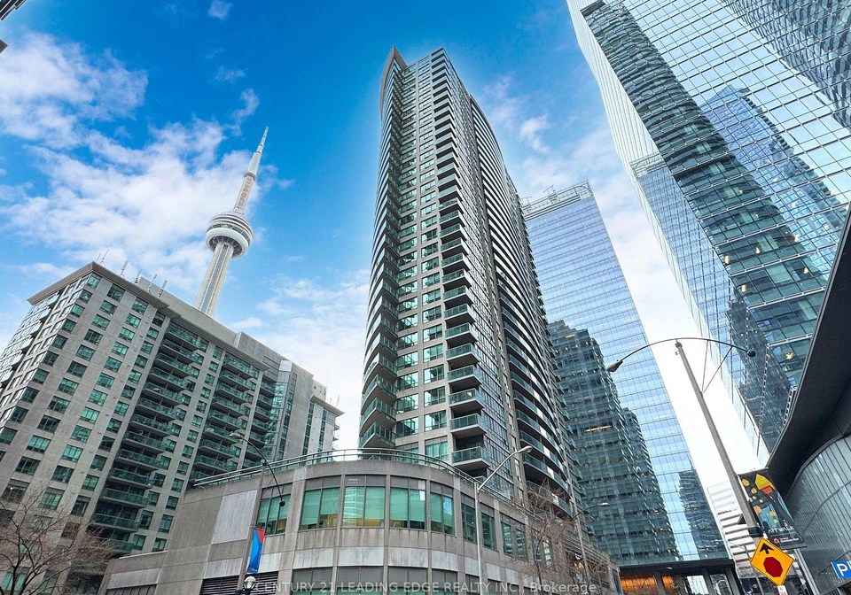 30-grand-trunk-crescent-toronto-toronto-ontario-c13654310