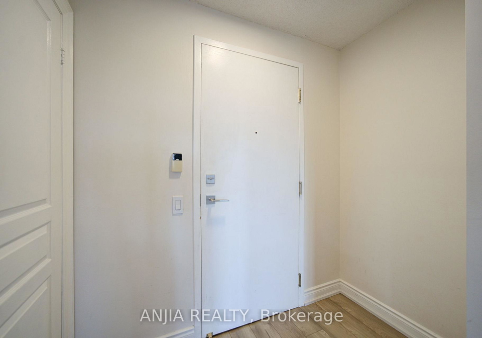 10-northtown-way-toronto-north-york-ontario-c13654332