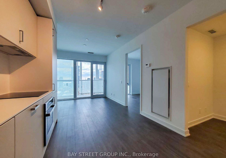 88-queen-street-e-toronto-toronto-ontario-c13654362