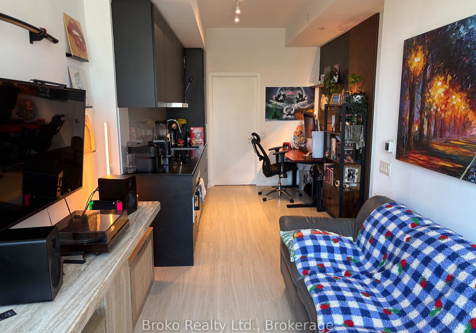 8-wellesley-street-w-toronto-toronto-ontario-c13654366