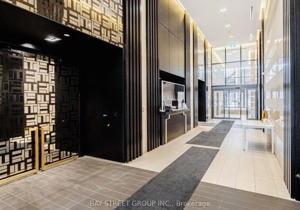 501-yonge-street-toronto-toronto-ontario-c13654476