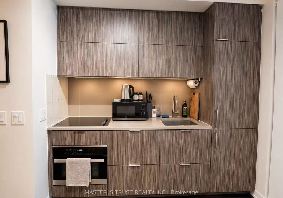 20-richardson-street-toronto-toronto-ontario-c13654612