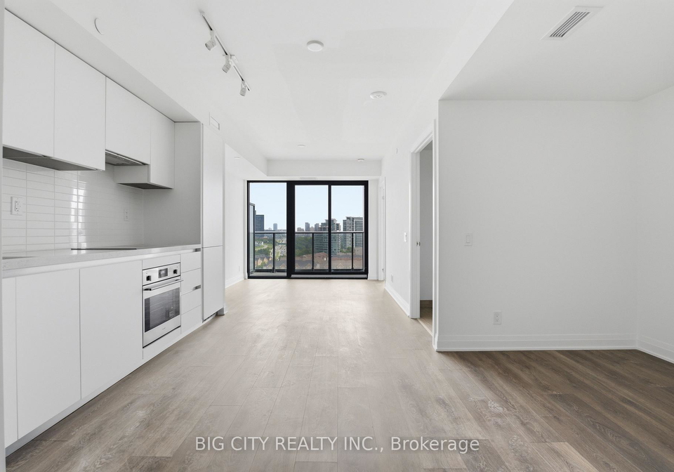 25-frederick-todd-way-toronto-east-york-ontario-c13654806