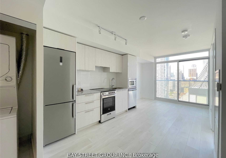 501-yonge-street-toronto-toronto-ontario-c13654808