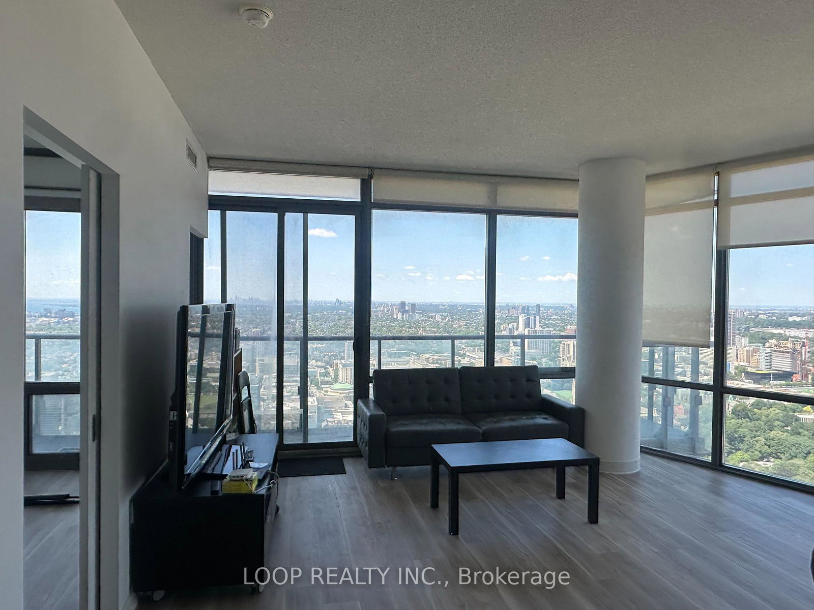 832-bay-street-toronto-toronto-ontario-c13654854