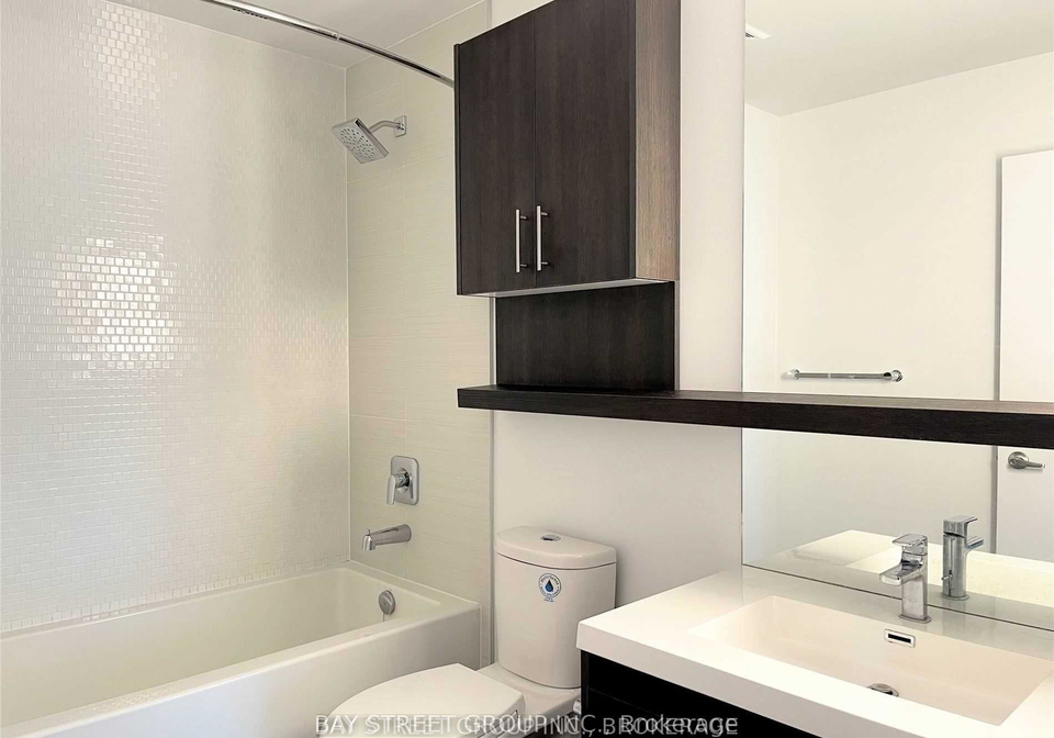 150-fairview-mall-drive-toronto-north-york-ontario-c13654866