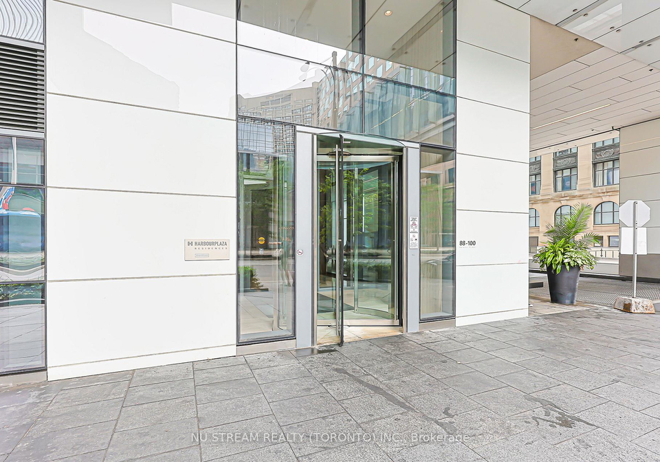 88-harbour-street-toronto-toronto-ontario-c13654888