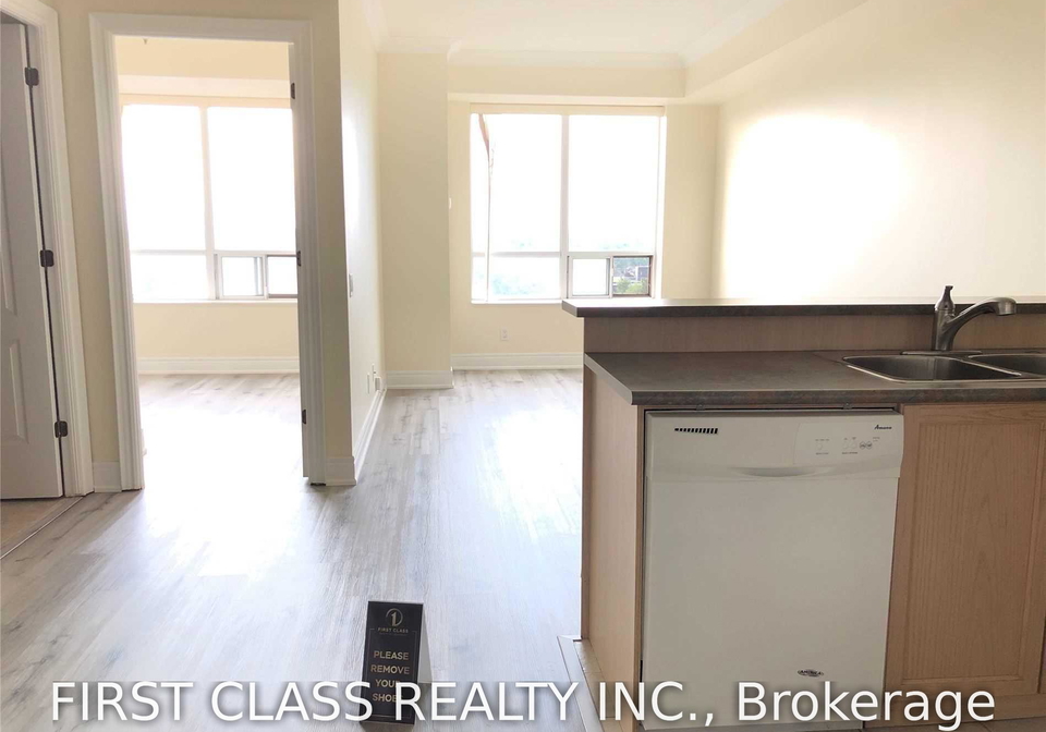 1-clairtrell-road-toronto-north-york-ontario-c13654974