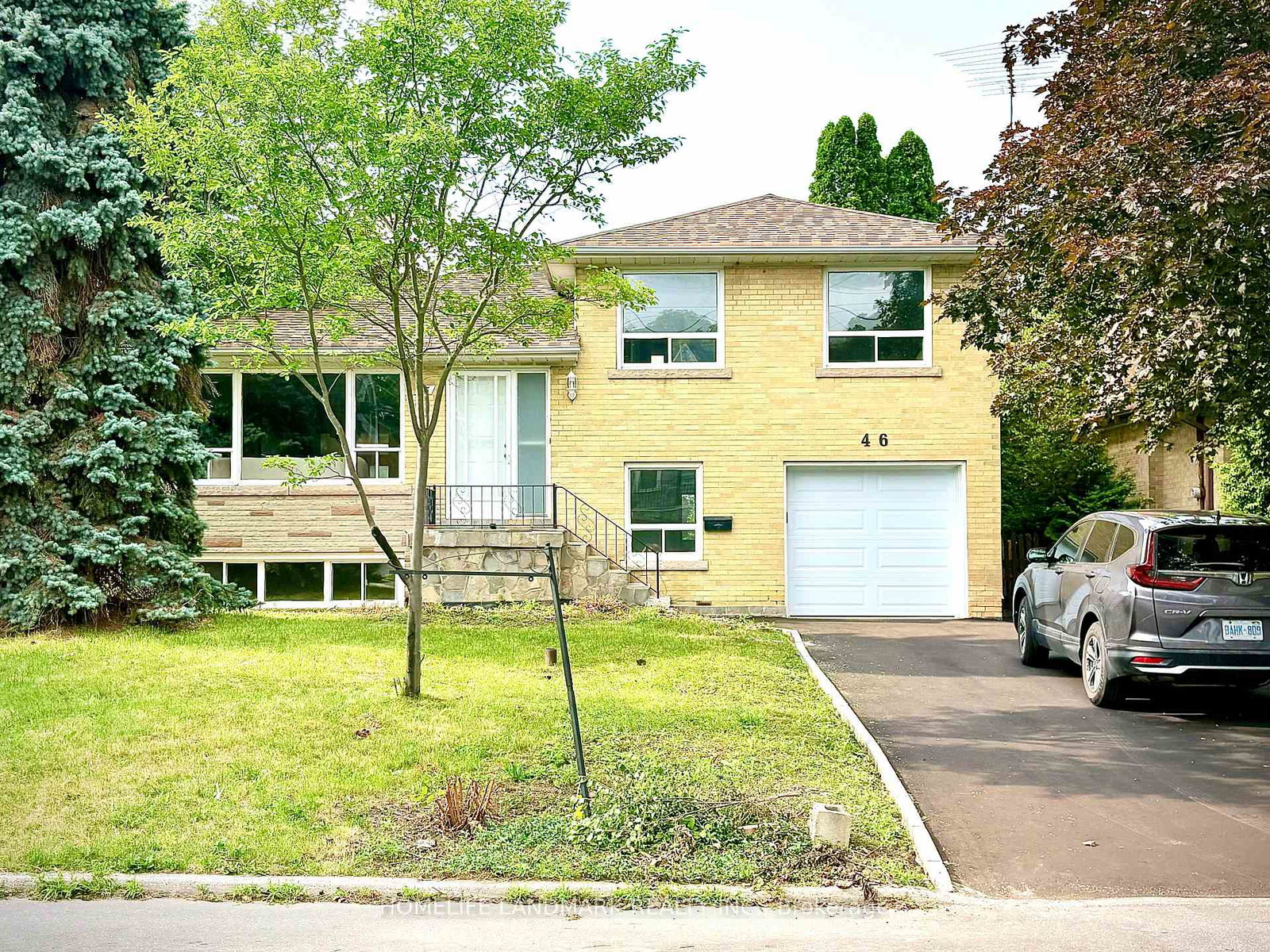 46-bowerbank-drive-toronto-north-york-ontario-c13655008