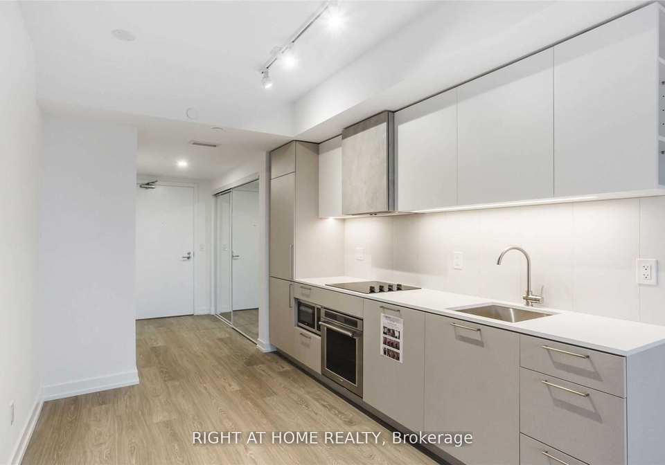 19-western-battery-road-toronto-toronto-ontario-c13655098