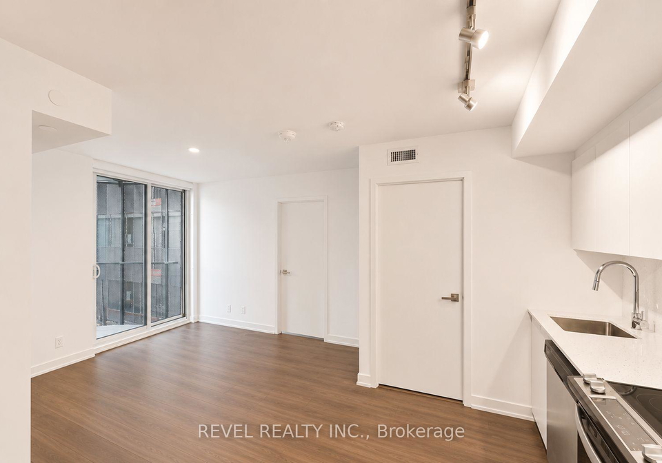 30-tretti-way-toronto-toronto-ontario-c13655114