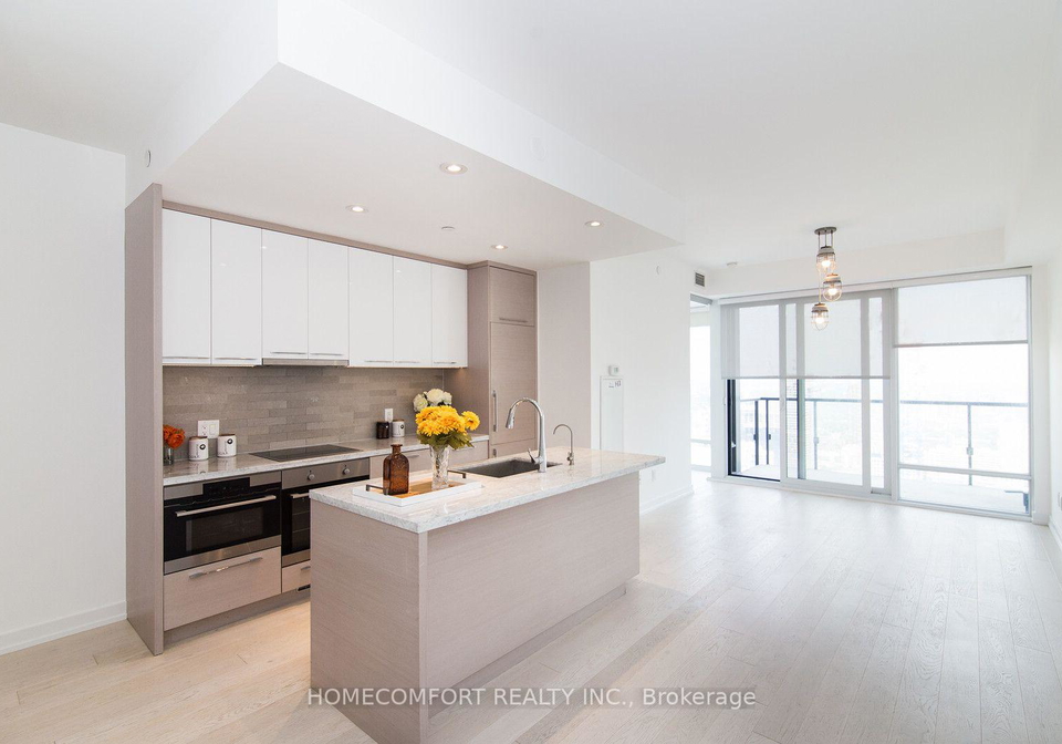 488-university-avenue-toronto-toronto-ontario-c13655138