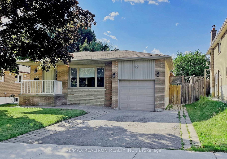 126-brahms-avenue-toronto-north-york-ontario-c13655198
