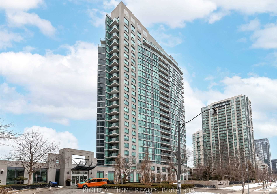 28-harrison-garden-boulevard-toronto-north-york-ontario-c13655304