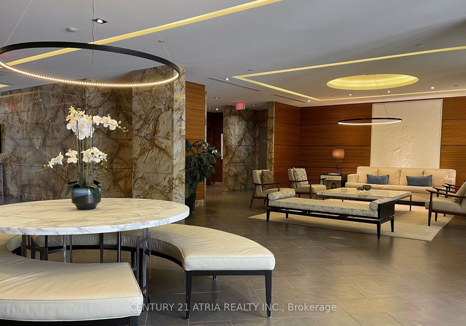 21-clairtrell-road-toronto-north-york-ontario-c13655322