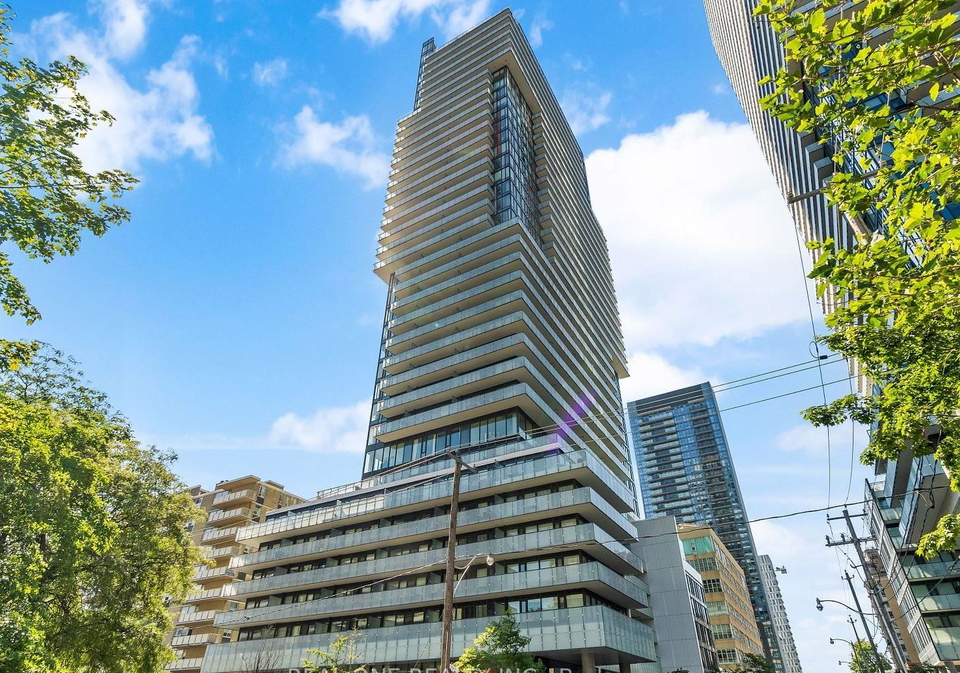 185-roehampton-avenue-toronto-toronto-ontario-c13655362