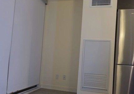 42-charles-street-e-toronto-toronto-ontario-c13655404