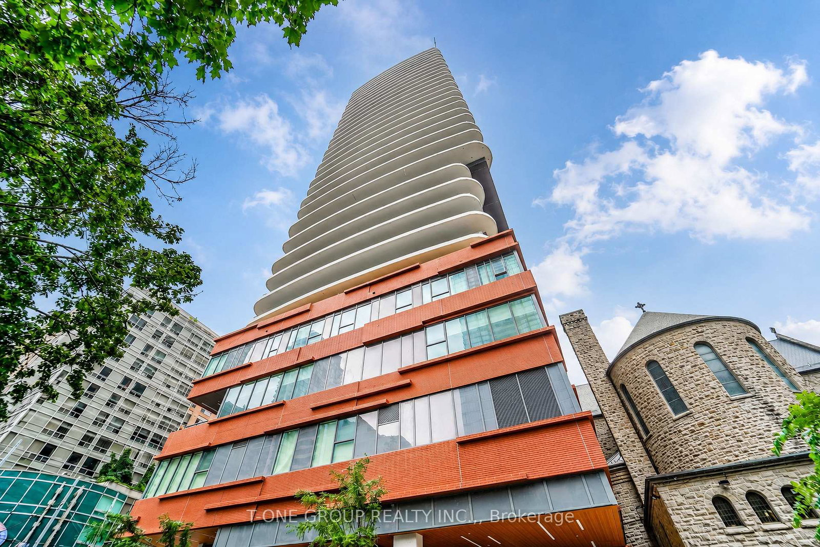 280-dundas-street-w-toronto-toronto-ontario-c13655584