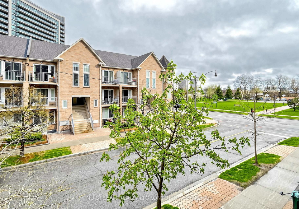 10-brian-peck-crescent-toronto-east-york-ontario-c13655610
