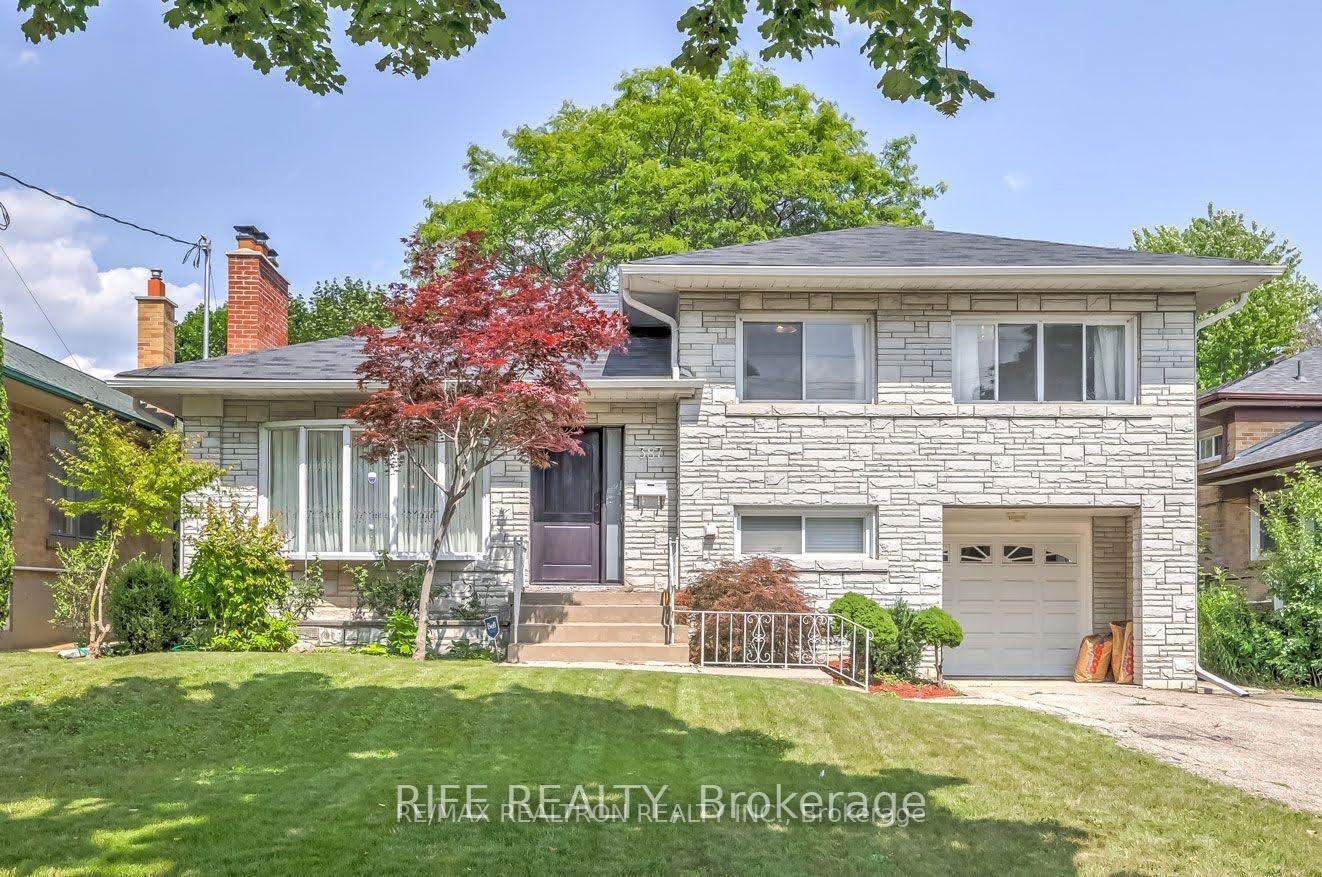 387-willowdale-avenue-toronto-north-york-ontario-c13655738