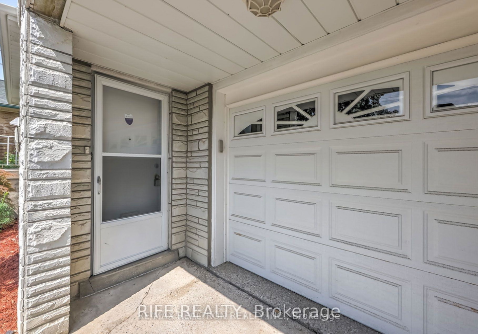 387-willowdale-avenue-toronto-north-york-ontario-c13655738