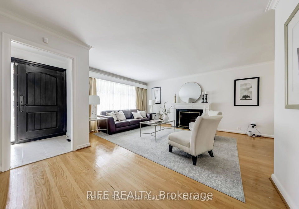 387-willowdale-avenue-toronto-north-york-ontario-c13655738