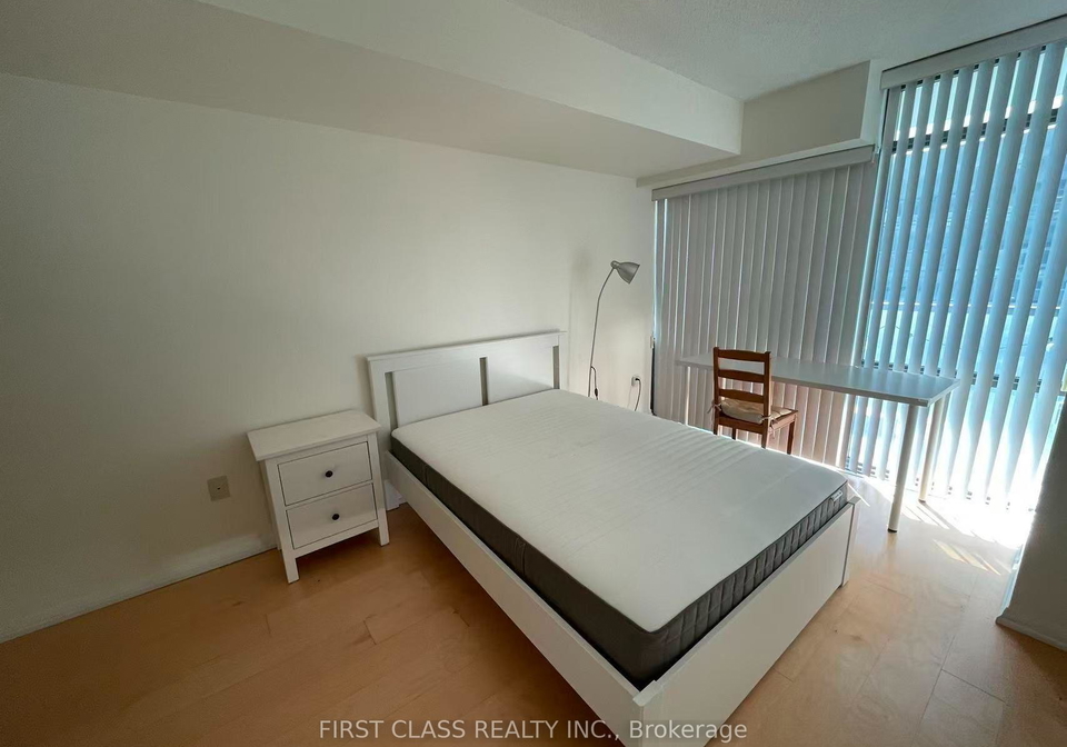 37-grosvenor-street-toronto-toronto-ontario-c13655828